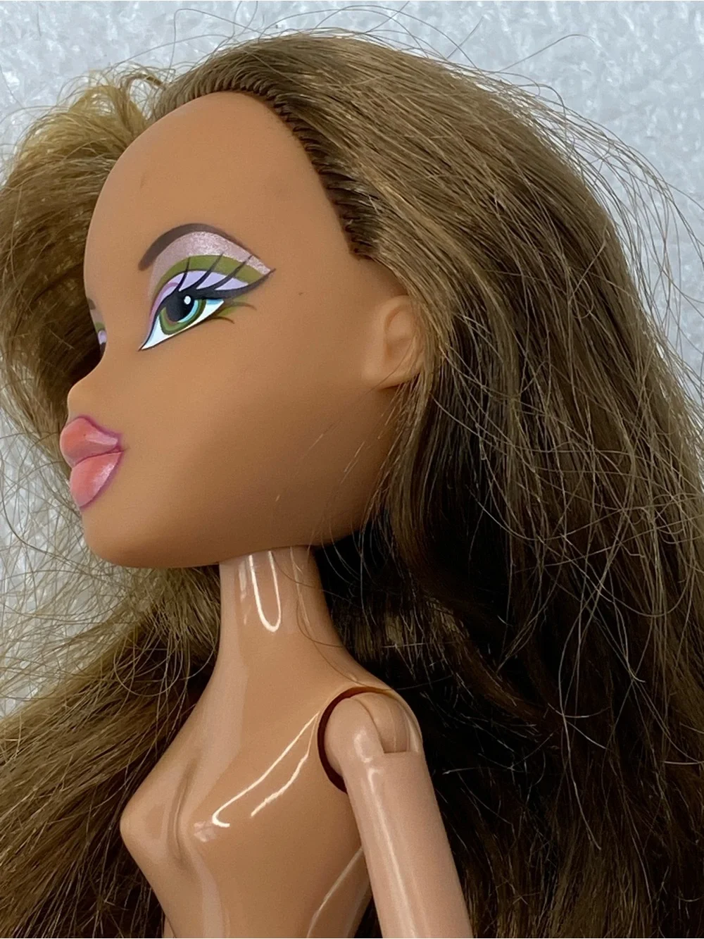 Bratz 2004 Funk Out Fianna Brown Hair Tan Skin Green Eyes Nude